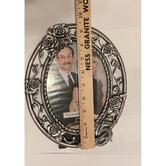Decorative Oval Silver Tone Vtg 5x7 Picture Frame 25th Anniversary Raised NIB - Picture 10 of 13
